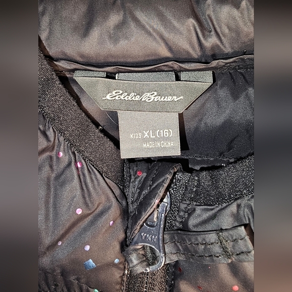 Girls Eddie Bauer Sparkle Black Puffer Jacket with Hood Size XL 16 - Picture 4 of 12